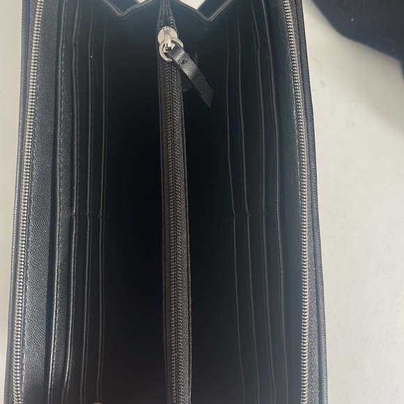 Calvin Klein Wallet - Picture 2 of 2